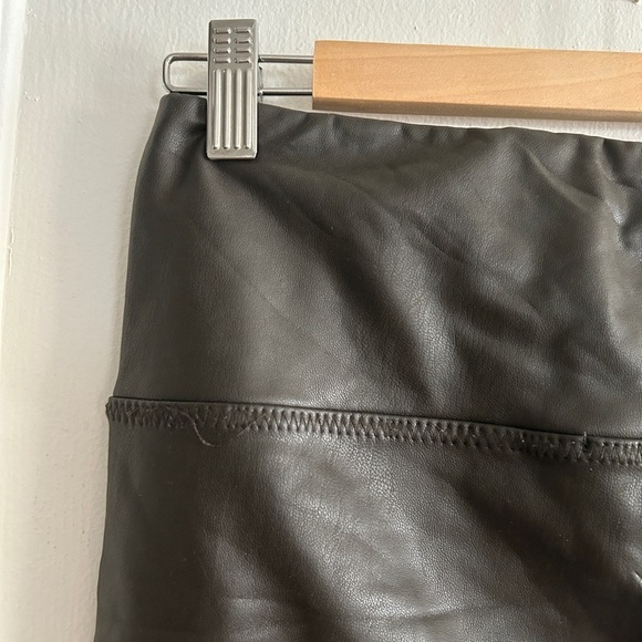 bagatelle Pants - Bagatelle NYC Women’s Medium faux vegan black leather pants straight leg